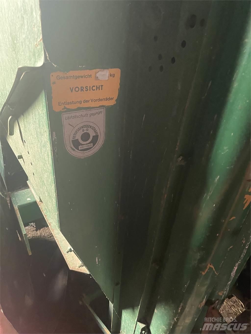 Hassia pootmachine حفارات وحصادات البطاطس