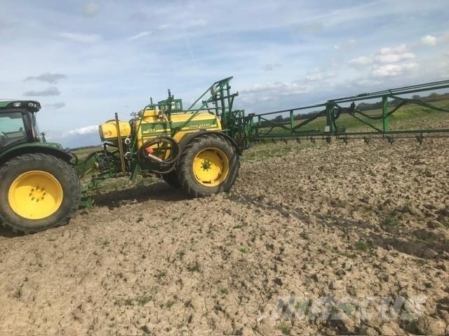 John Deere 624 رشاشات ذاتية الحركة