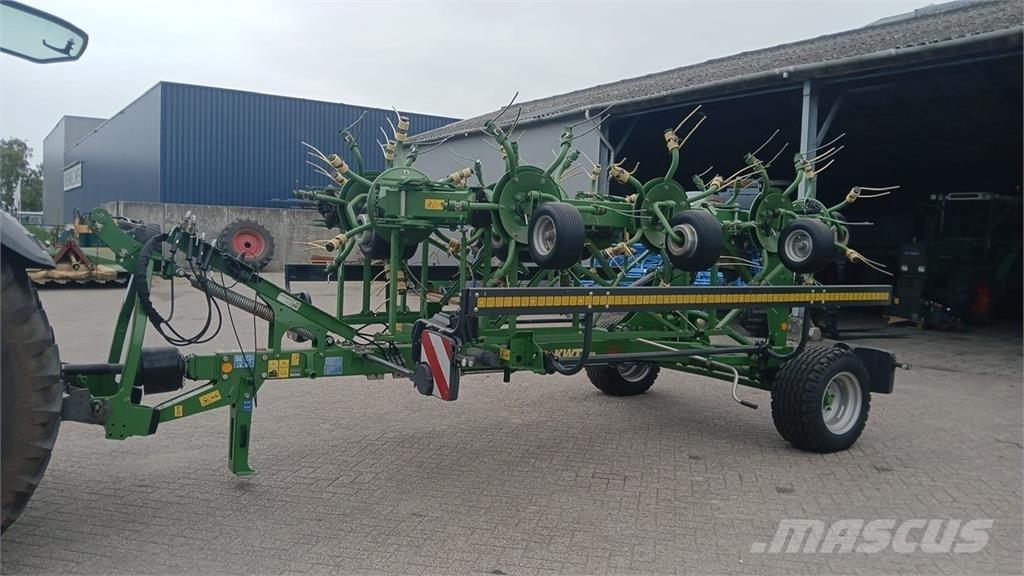 Krone KWT 1300 مكابس وميبسات التبن