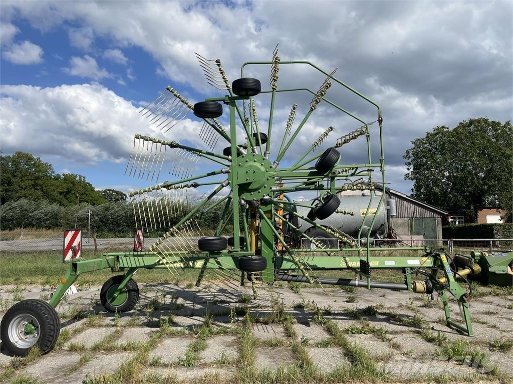 Krone Swadro 900 مكابس وميبسات التبن