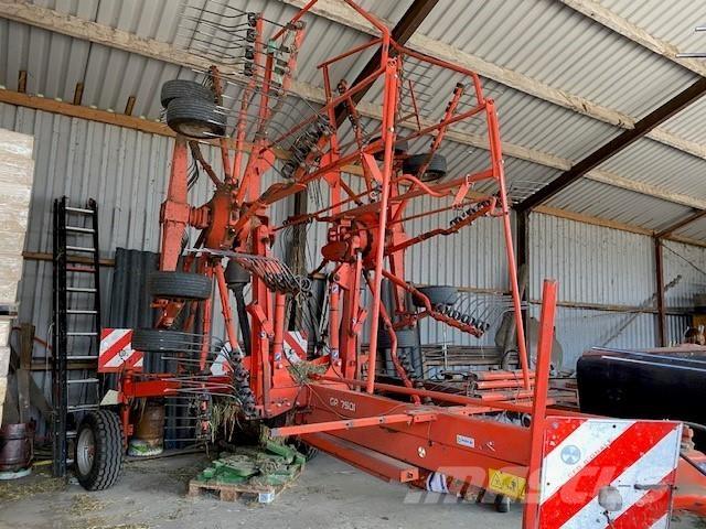 Kuhn GA 7501 مكابس وميبسات التبن
