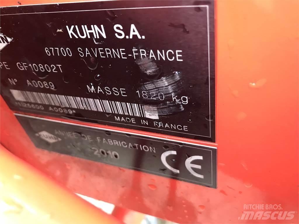 Kuhn GF 10802 T مكابس وميبسات التبن
