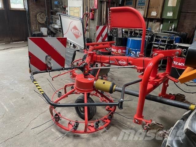 Kuhn haybob 360 مكابس وميبسات التبن