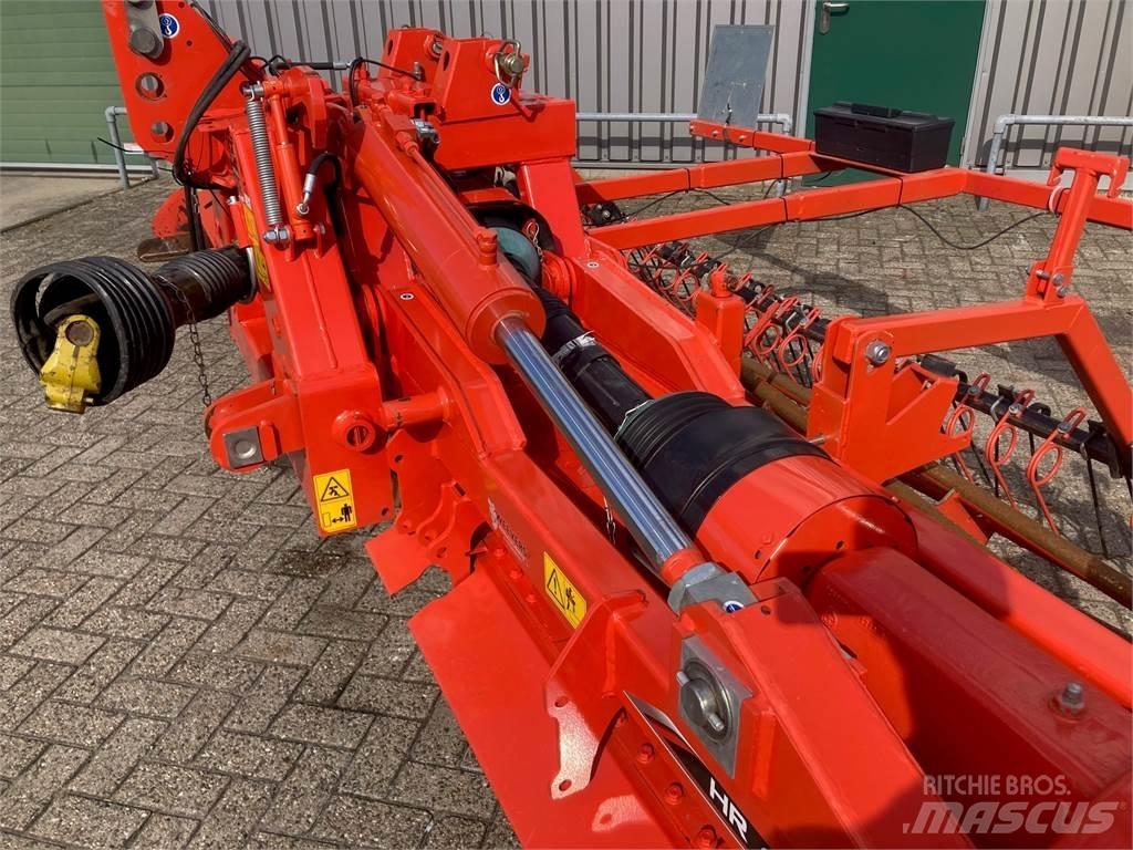 Kuhn HR 6004 R الكاسحات وقلابات التربة ذات المحركات