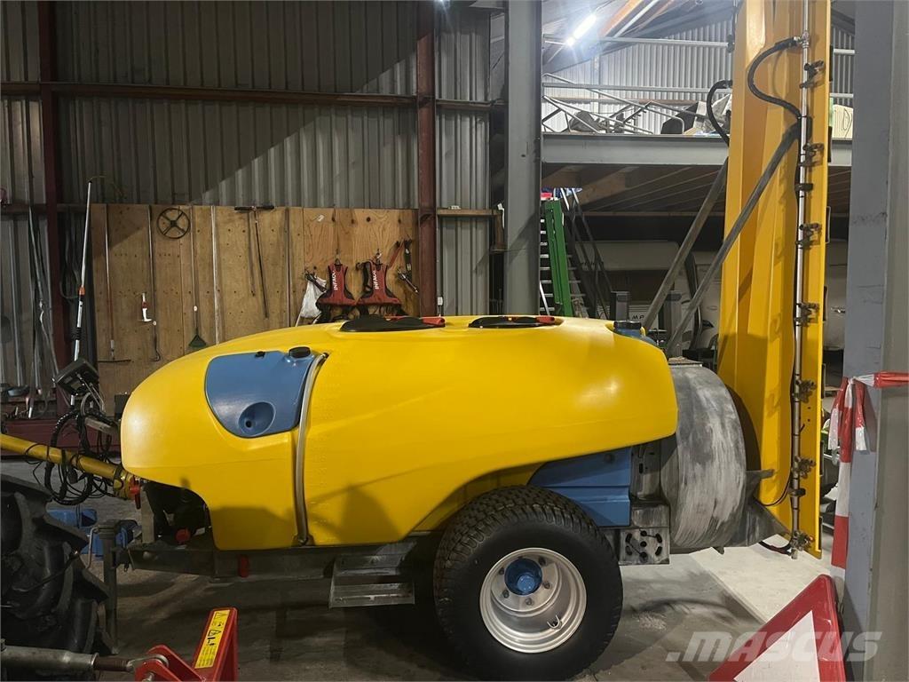  KWH Mistral 1500 الرشاشات