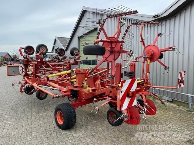 Lely Lotus 1325 مكابس وميبسات التبن