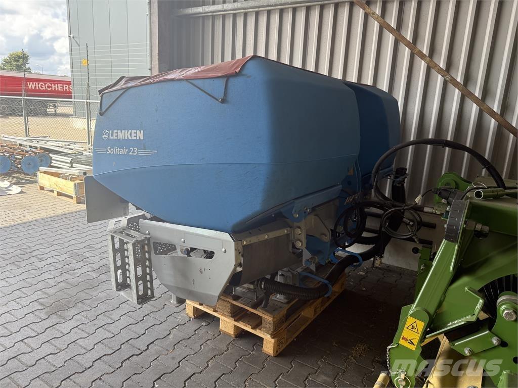 Lemken Solitair 23 مثاقيب
