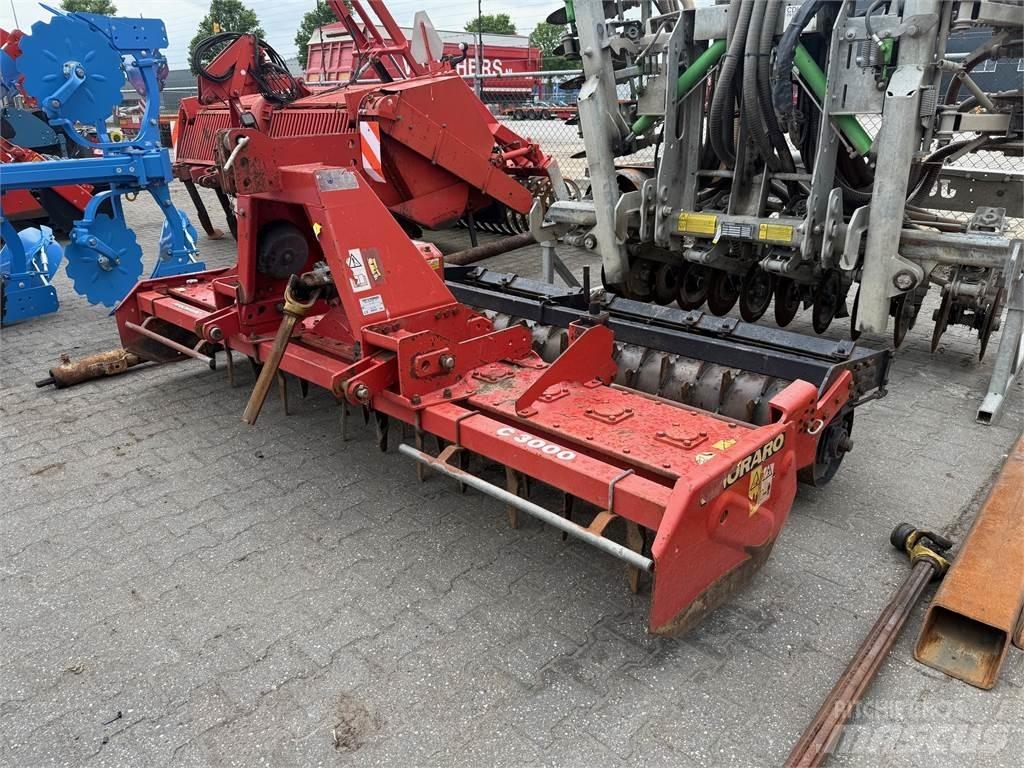 Pegoraro C3000 الكاسحات وقلابات التربة ذات المحركات
