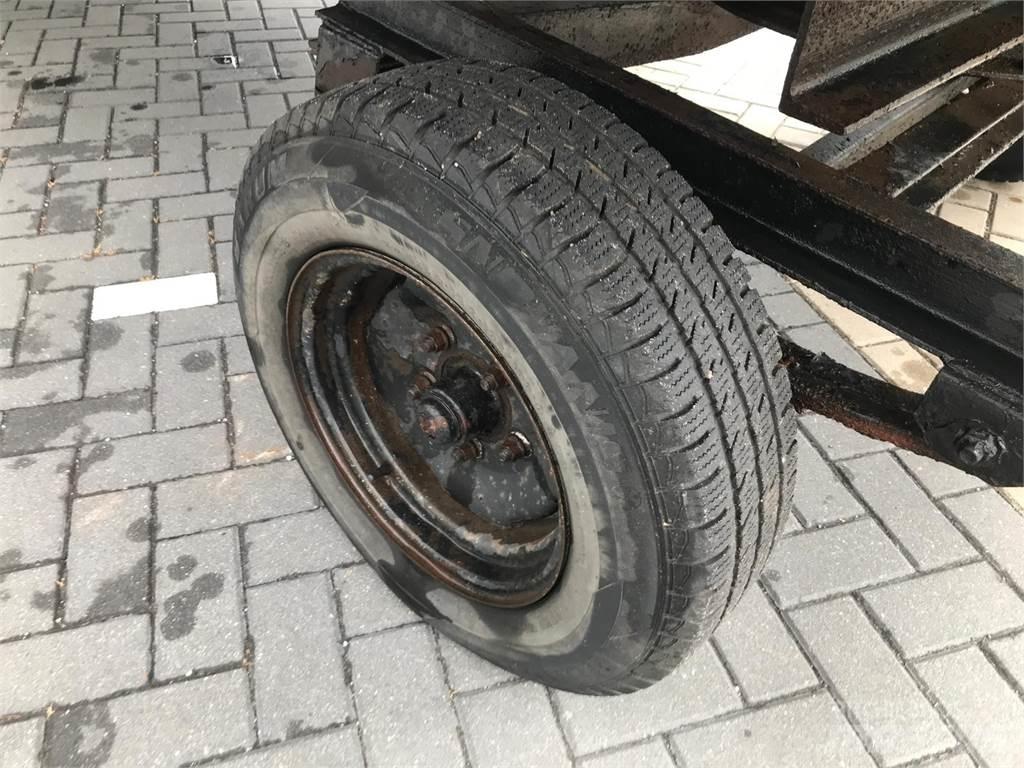  Platte wagen مقطورات نقل الحيوانات