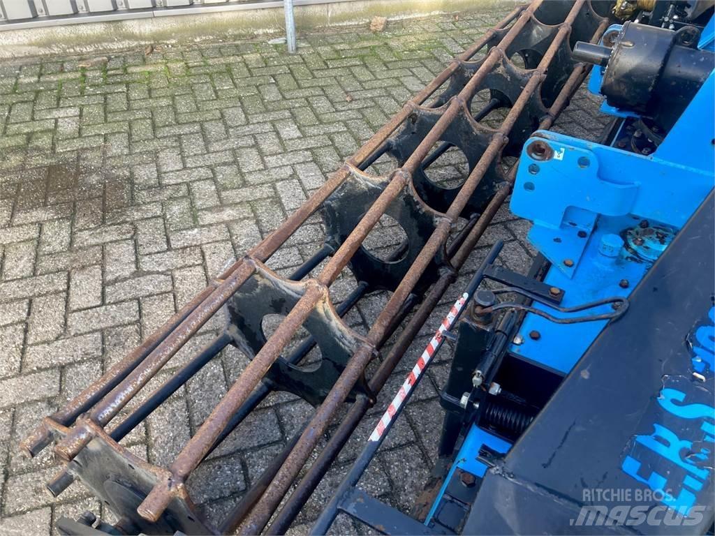 Sicma Rotorkopegg الكاسحات وقلابات التربة ذات المحركات