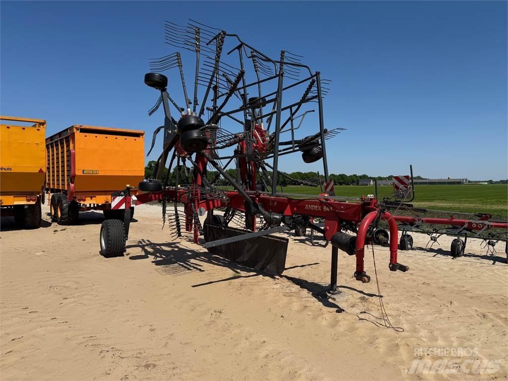 Vicon Andex 844 مكابس وميبسات التبن