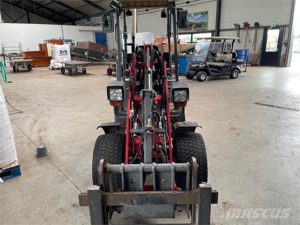 Weidemann 1160cx35 لوادر وحفارات أمامية