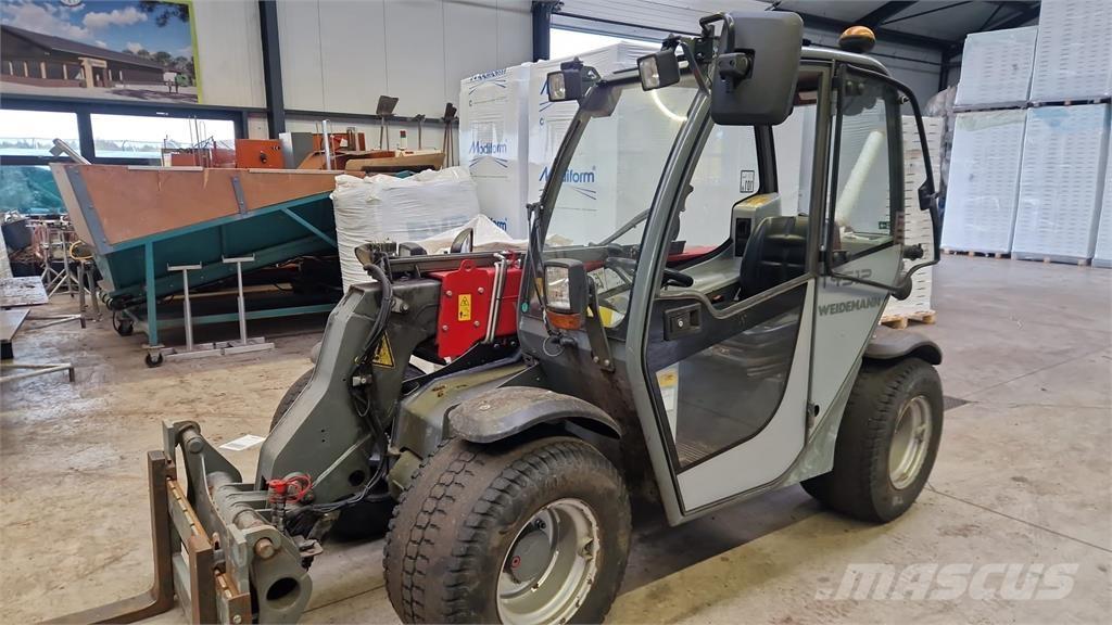 Weidemann t4512 معدات مناولة لأغراض الزراعة