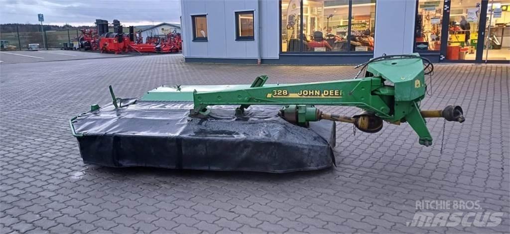 John Deere 328 جزازات