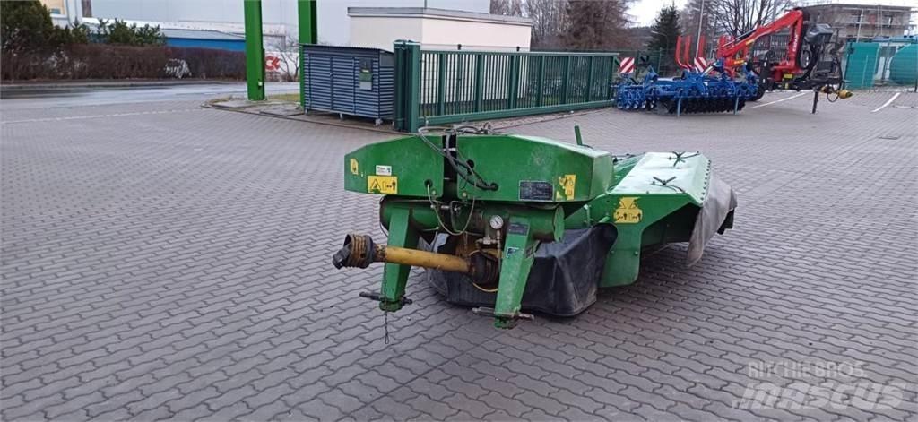 John Deere 328 جزازات
