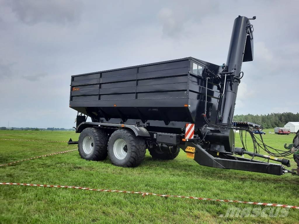 Kobzarenko PBN-30 مقطورة حبوب