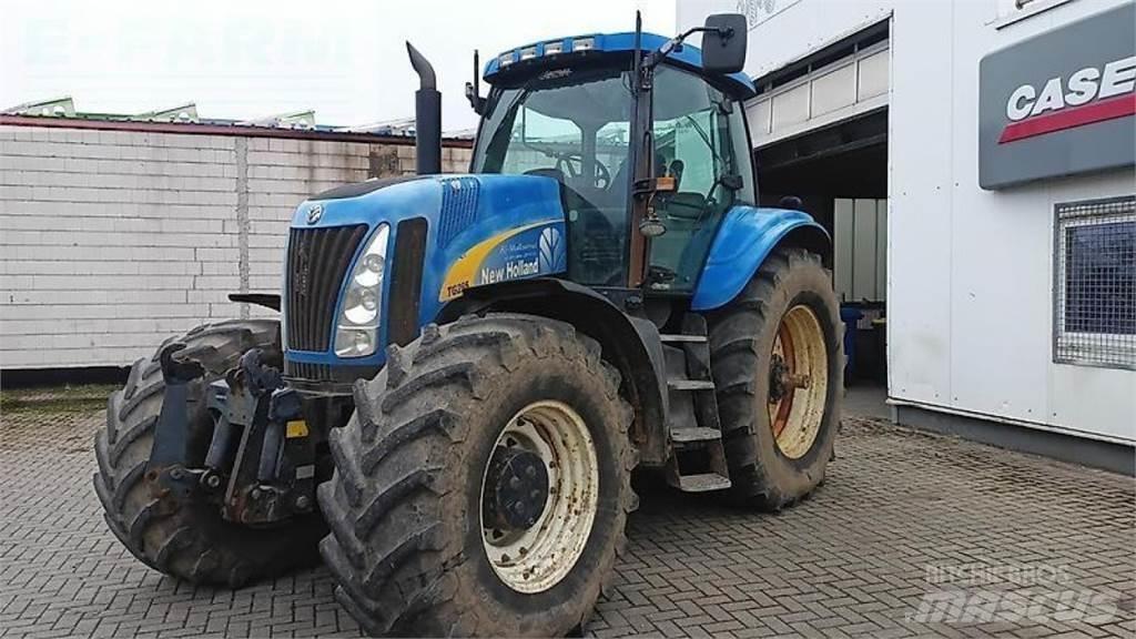 New Holland tg 285 الجرارات