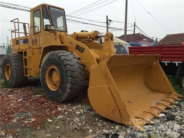 CAT 966 F لوادر بعجل