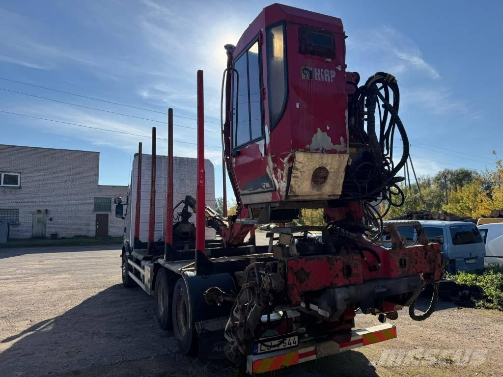 Scania G 440 شاحنات أشجار