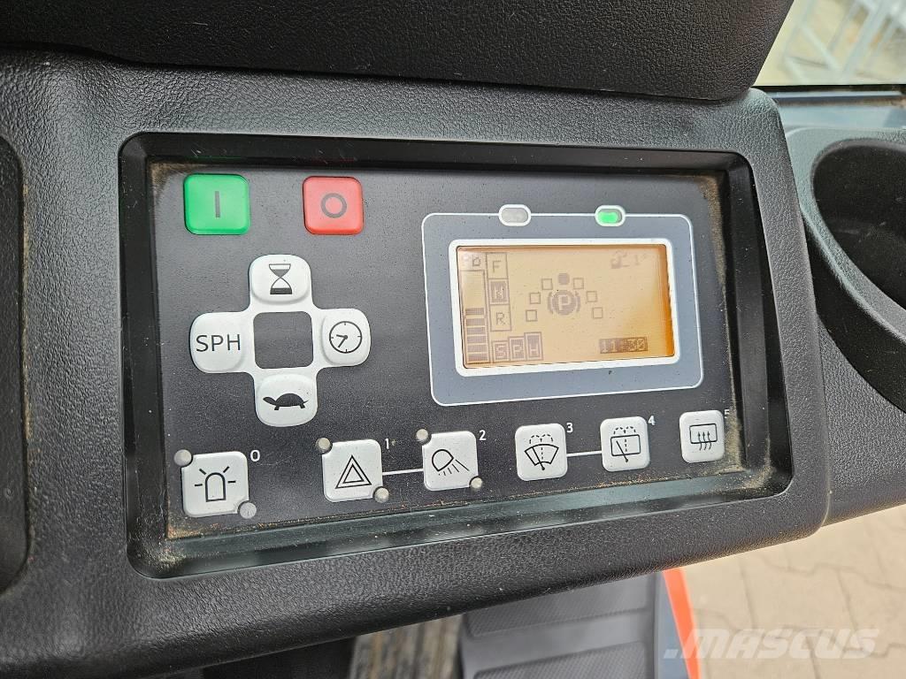 Toyota 8FBM16T شاحنات ذات رافعات شوكية تعمل بالكهرباء