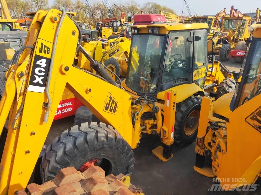 JCB 4CX لوادر ذات جرافات عكسية