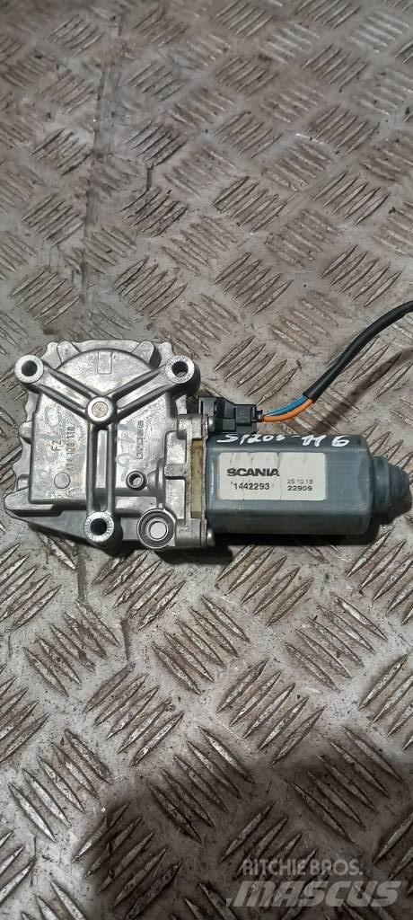 Scania R 440.   1442293 إلكترونيات