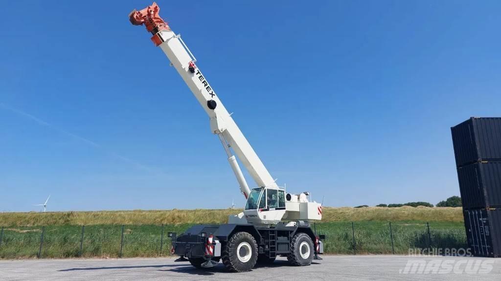 Terex A600 رافعات الطرق الوعرة