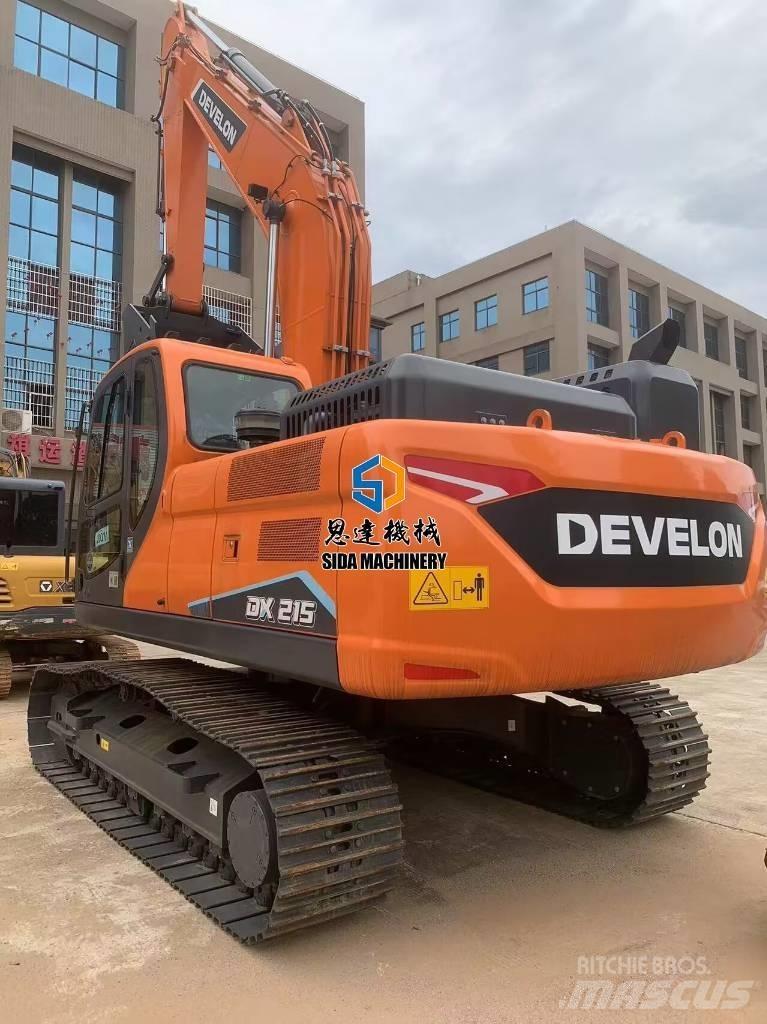 Develon DX 215 حفارات وسط 7 طن - 12 طن