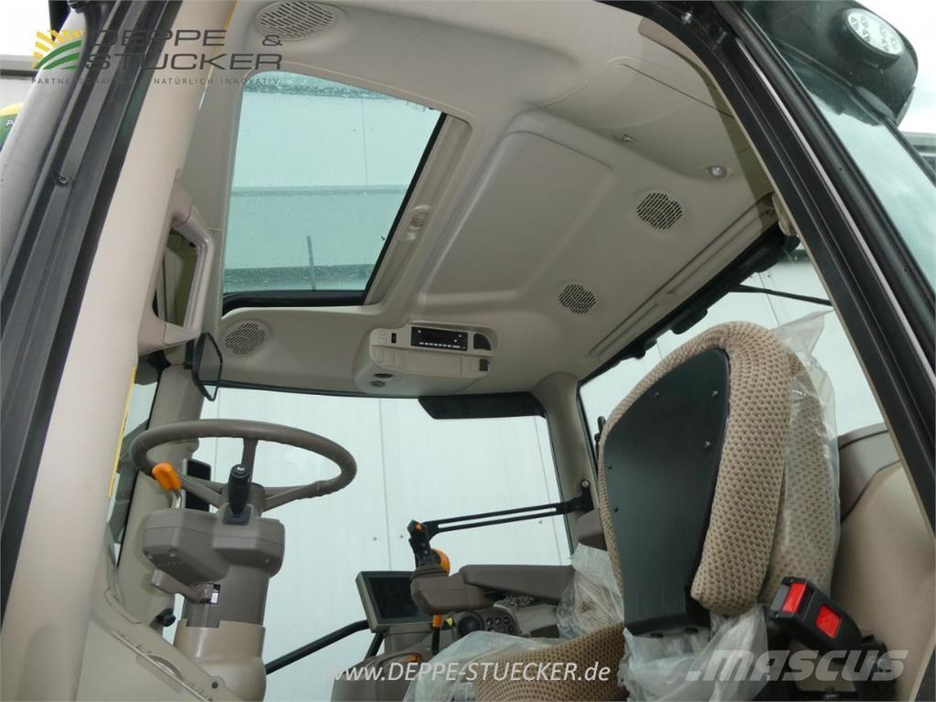 John Deere 6R 110 الجرارات