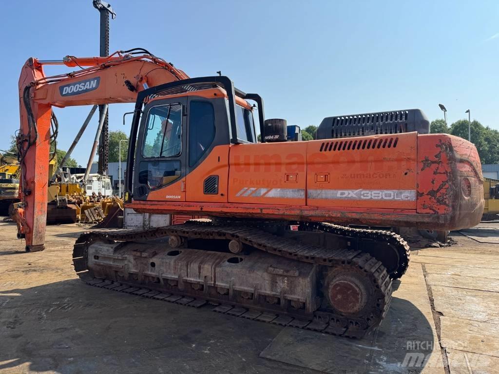 Doosan DX 380 LC حفارات زحافة