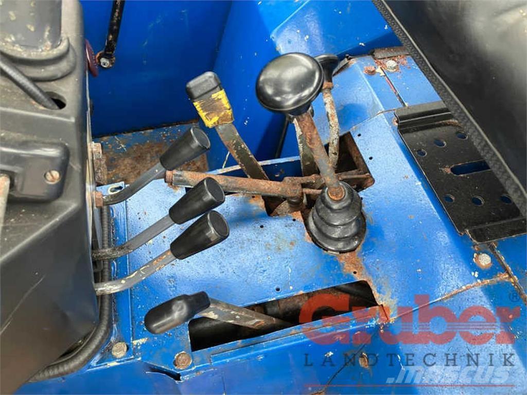 Holder P 20 الجرارات