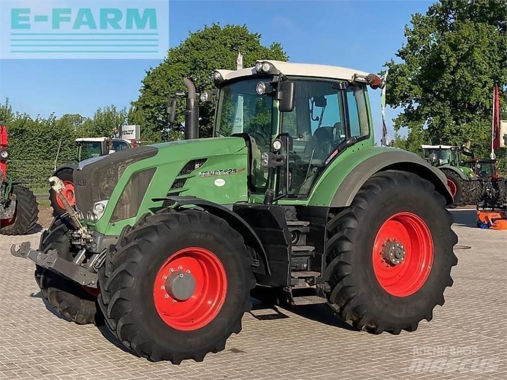 Fendt 828 scr الجرارات