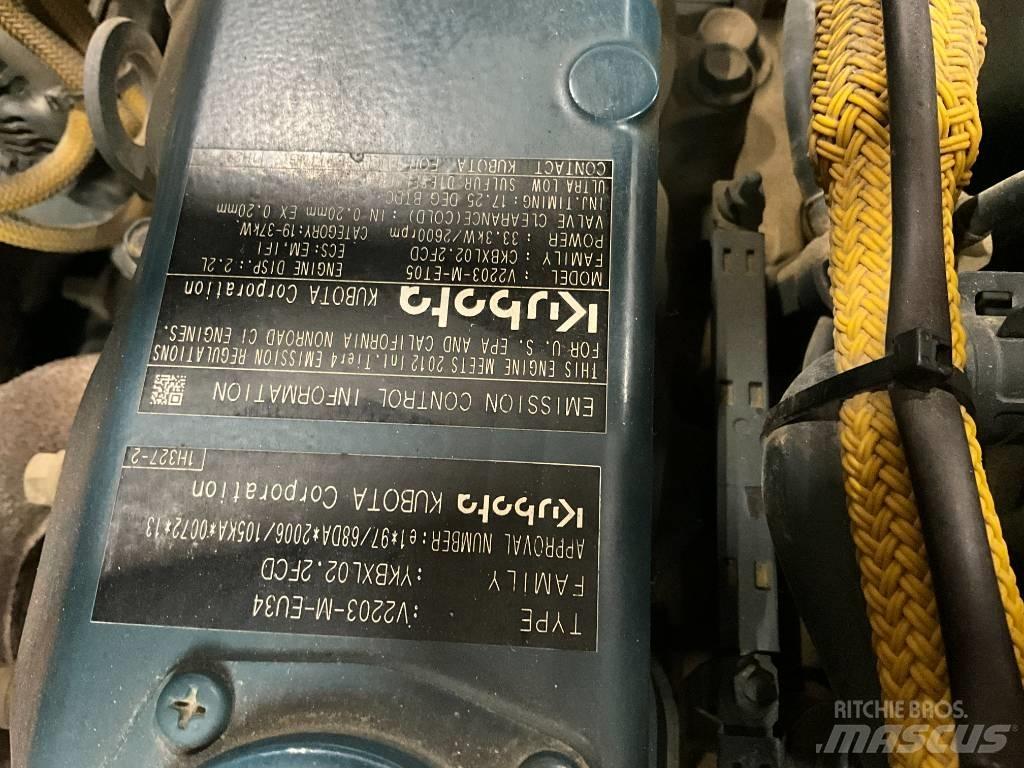 Bomag BW 138 AD-5 مداحل ثنائية الاسطوانة