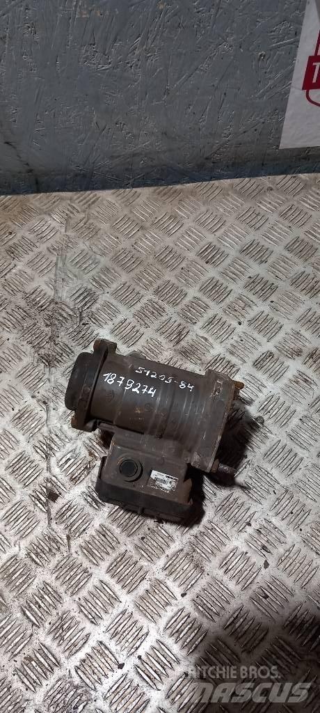 Scania R 440.   1879274 مكابح