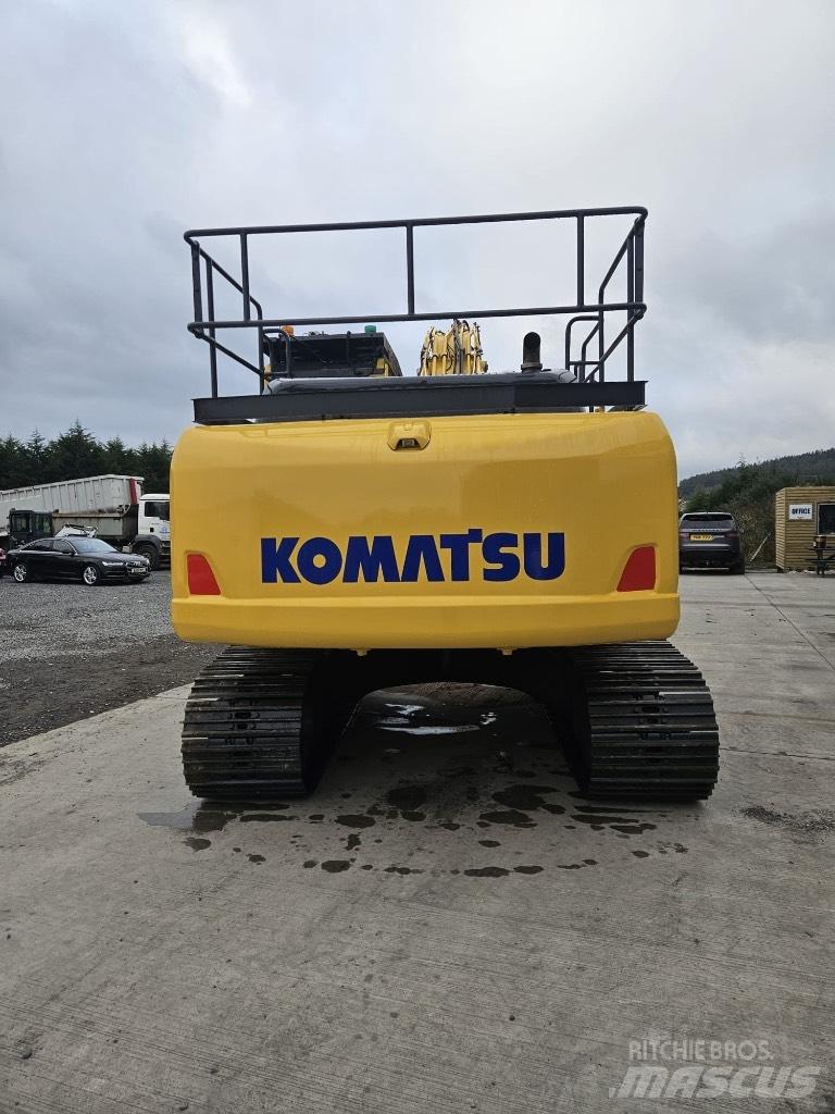 Komatsu PC 210 LC-10 حفارات زحافة