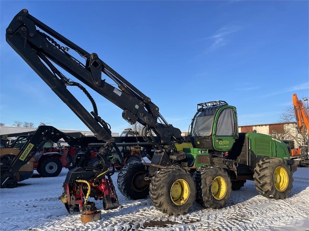 John Deere 1270E حصادات