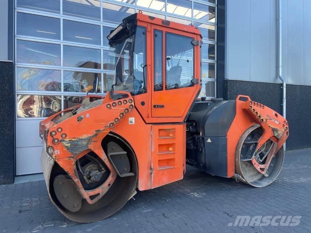 Bomag BW151AD-4 مداحل ثنائية الاسطوانة
