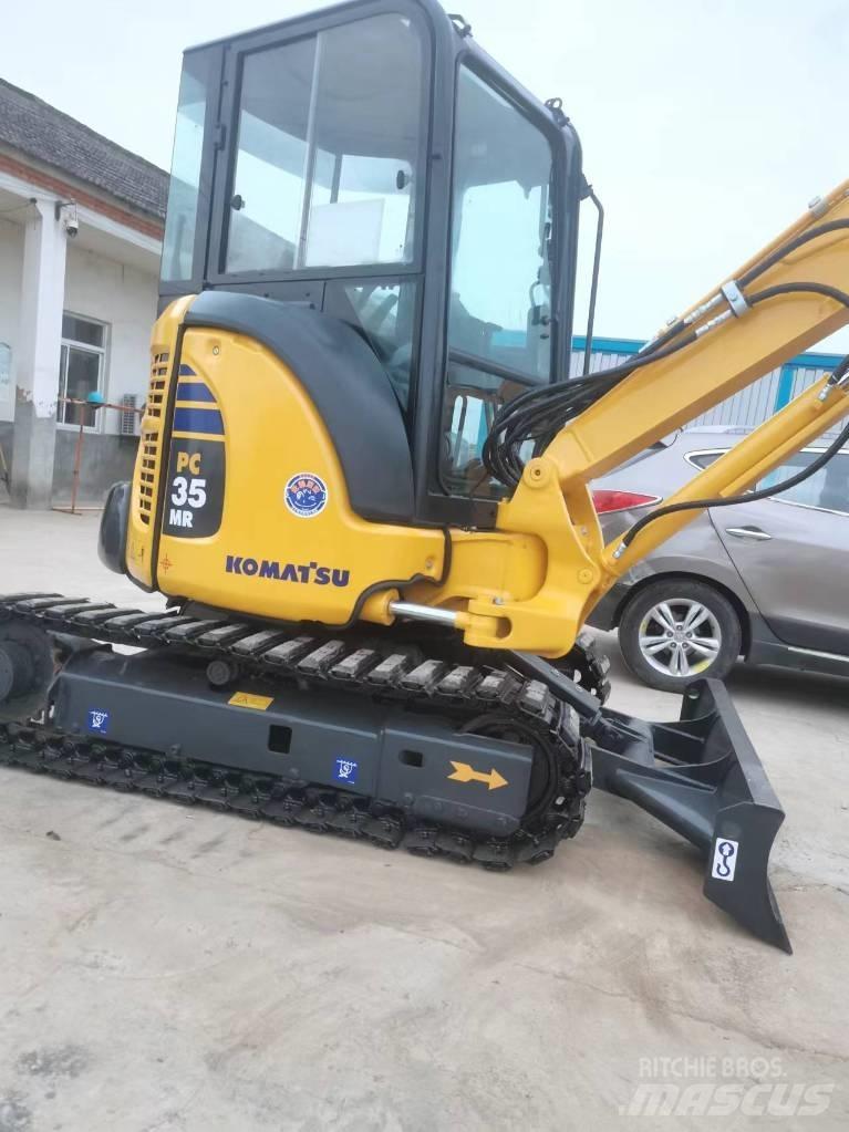Komatsu PC 35 حفارات صغيرة أقل من 7 طن (حفارات صغيرة)