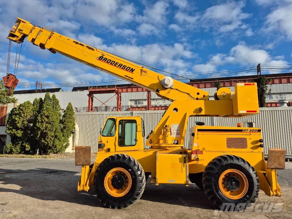 Broderson RT 300 رافعات الطرق الوعرة