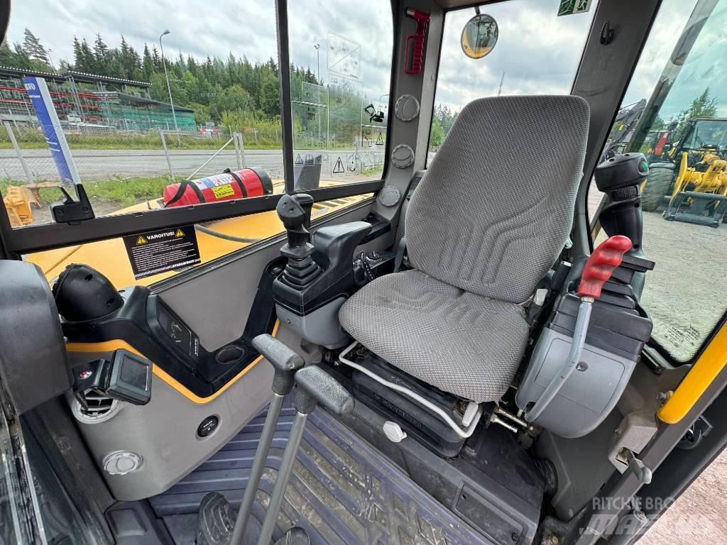 Volvo ECR 88 D حفارات وسط 7 طن - 12 طن