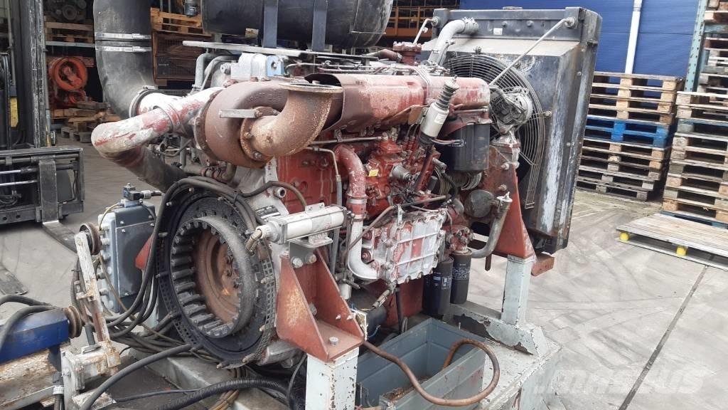 Iveco 8210 محركات