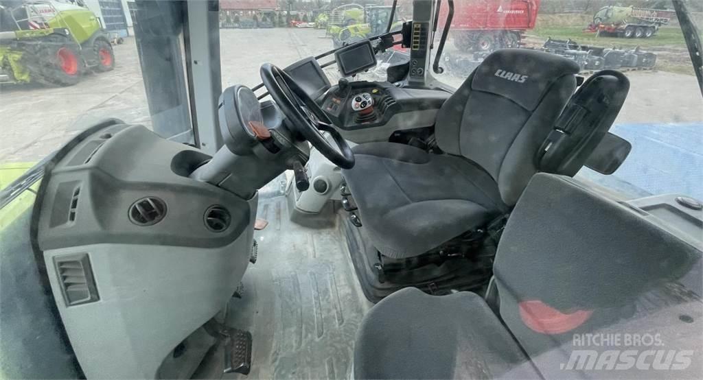 CLAAS Axion 930 الجرارات