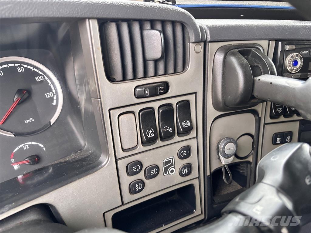 Scania R 480 وحدات الجر