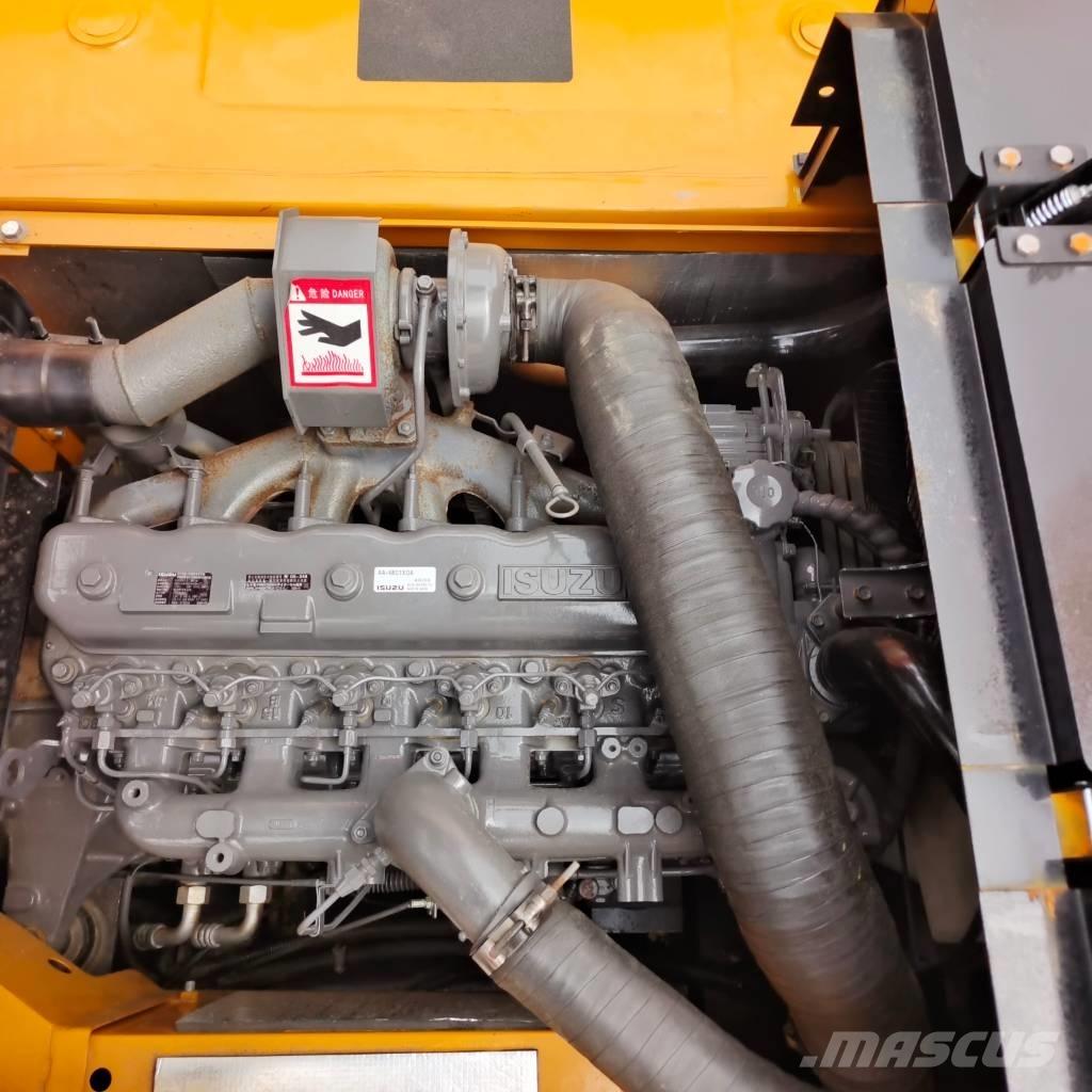 Sany SY 235 C حفارات زحافة