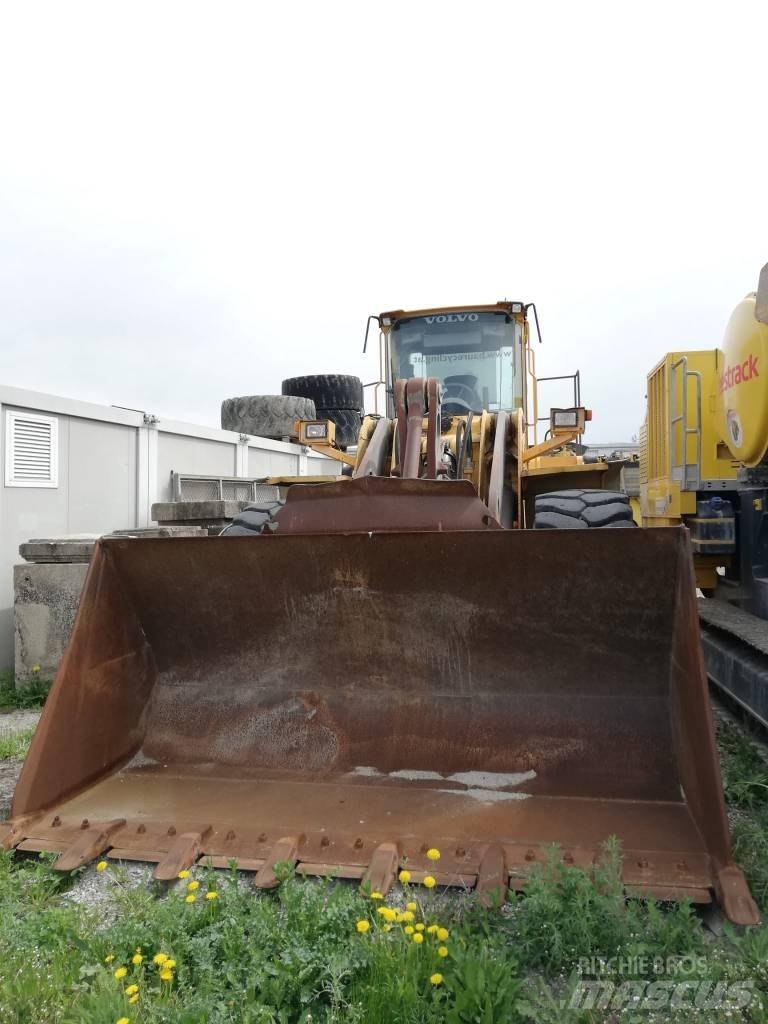 Volvo L 150 E لوادر بعجل