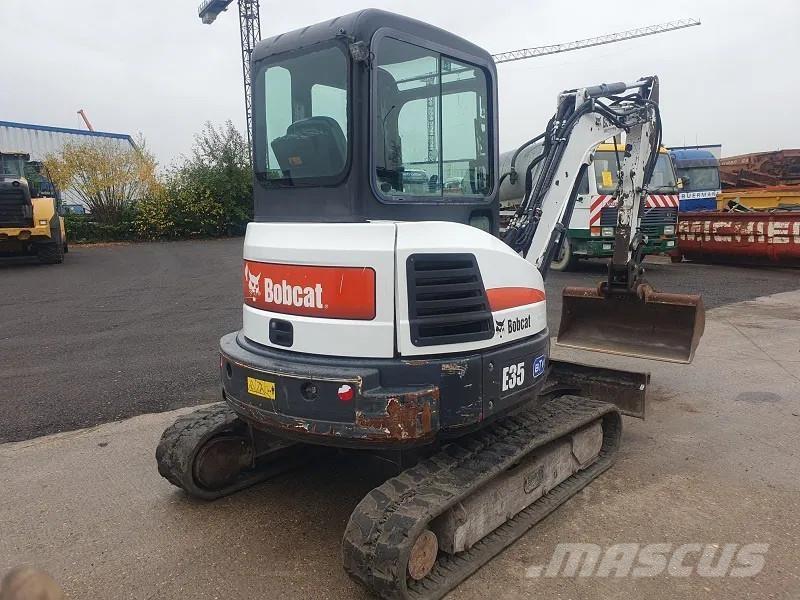 Bobcat E35 - 3500 KG حفارات صغيرة أقل من 7 طن (حفارات صغيرة)