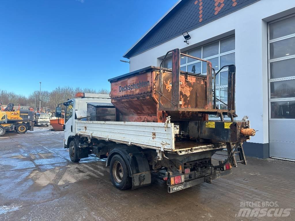 Isuzu N2R 75 D شاحنات قلابة