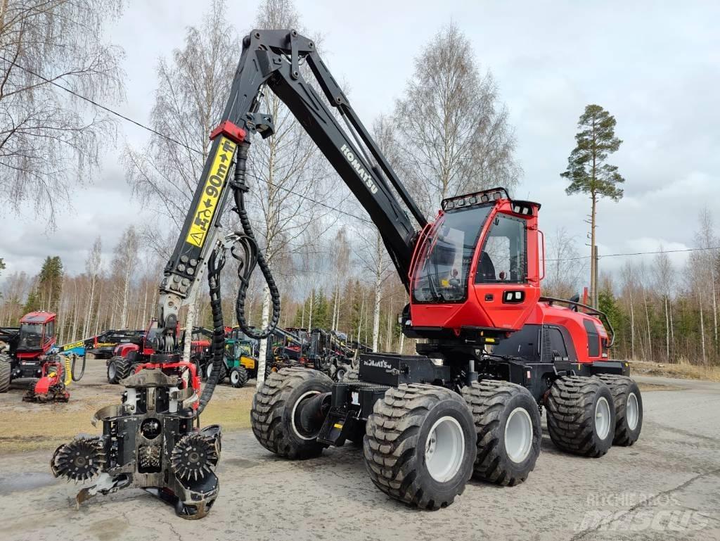 Komatsu 901 XC حصادات