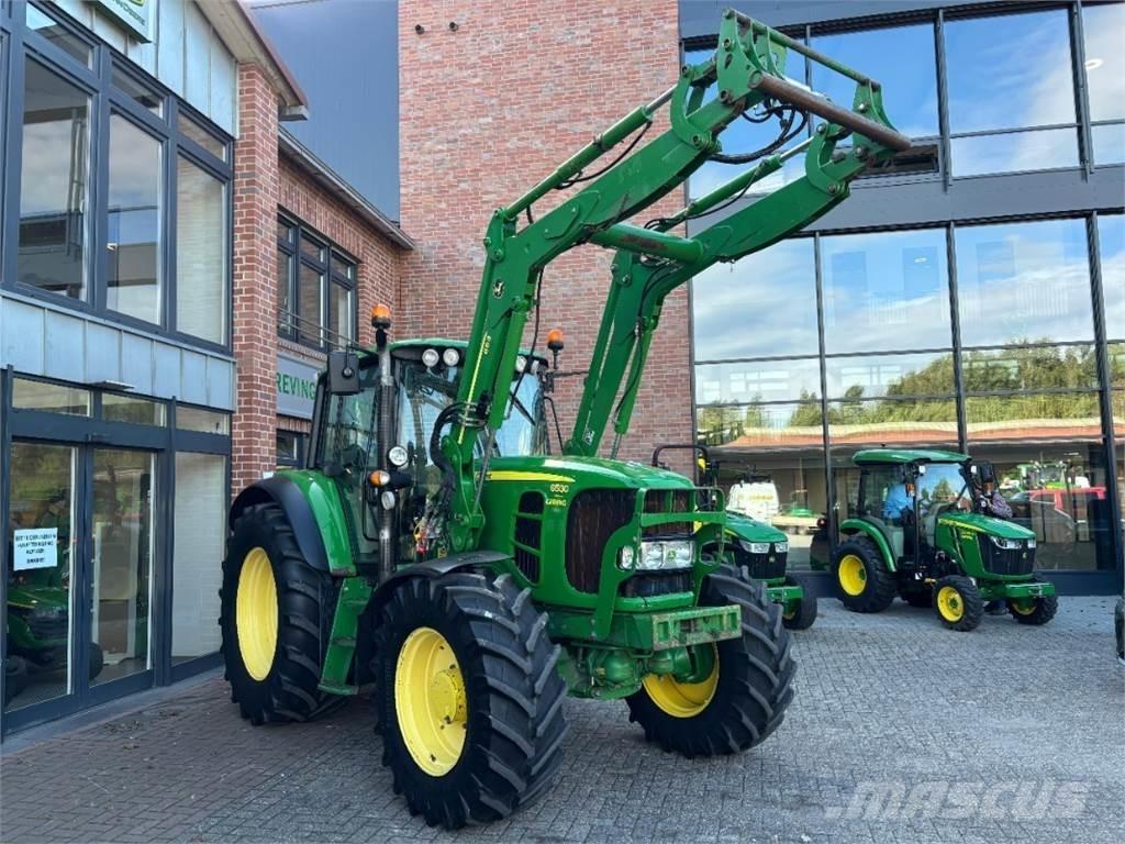 John Deere 6530 الجرارات