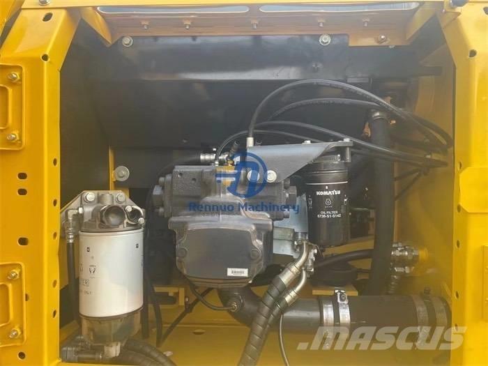 Komatsu PC 240 -8 حفارات زحافة